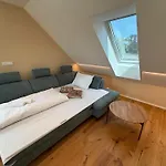 Crown Luxury 2br In Downtown 公寓