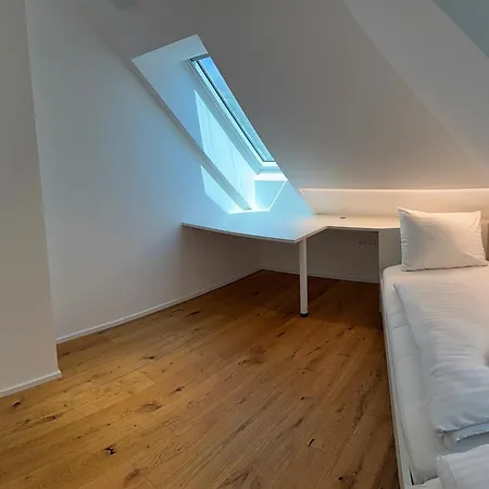 Crown Luxury 2br In Downtown *