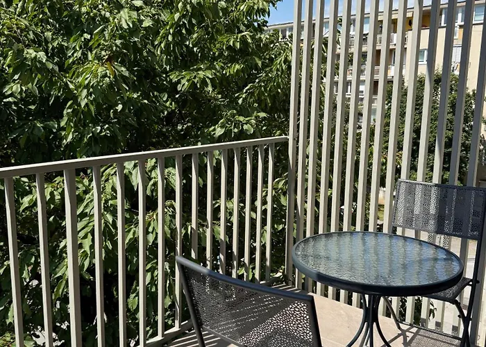 Crown Luxury 2br In Downtown Apartma Ljubljana