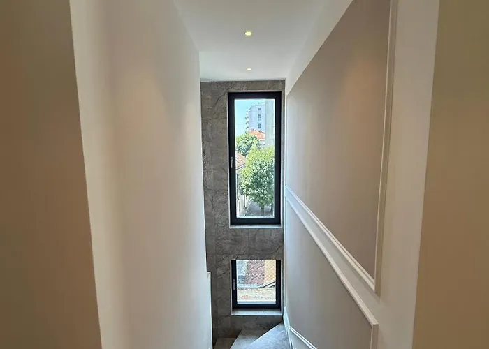 Crown Luxury 2br In Downtown Liubliana