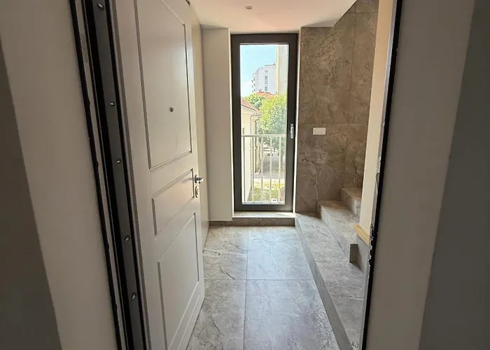 Crown Luxury 2br In Downtown Apartma *