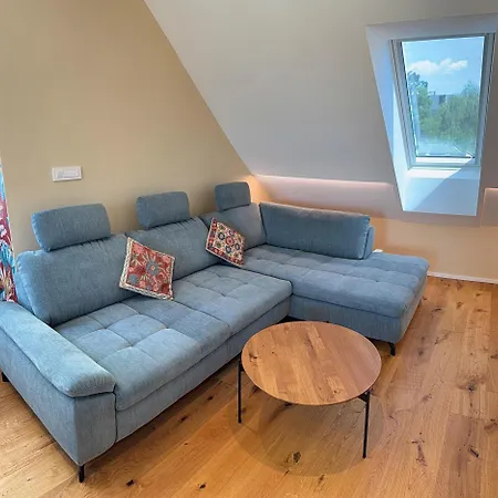 Crown Luxury 2br In Downtown Lägenhet *